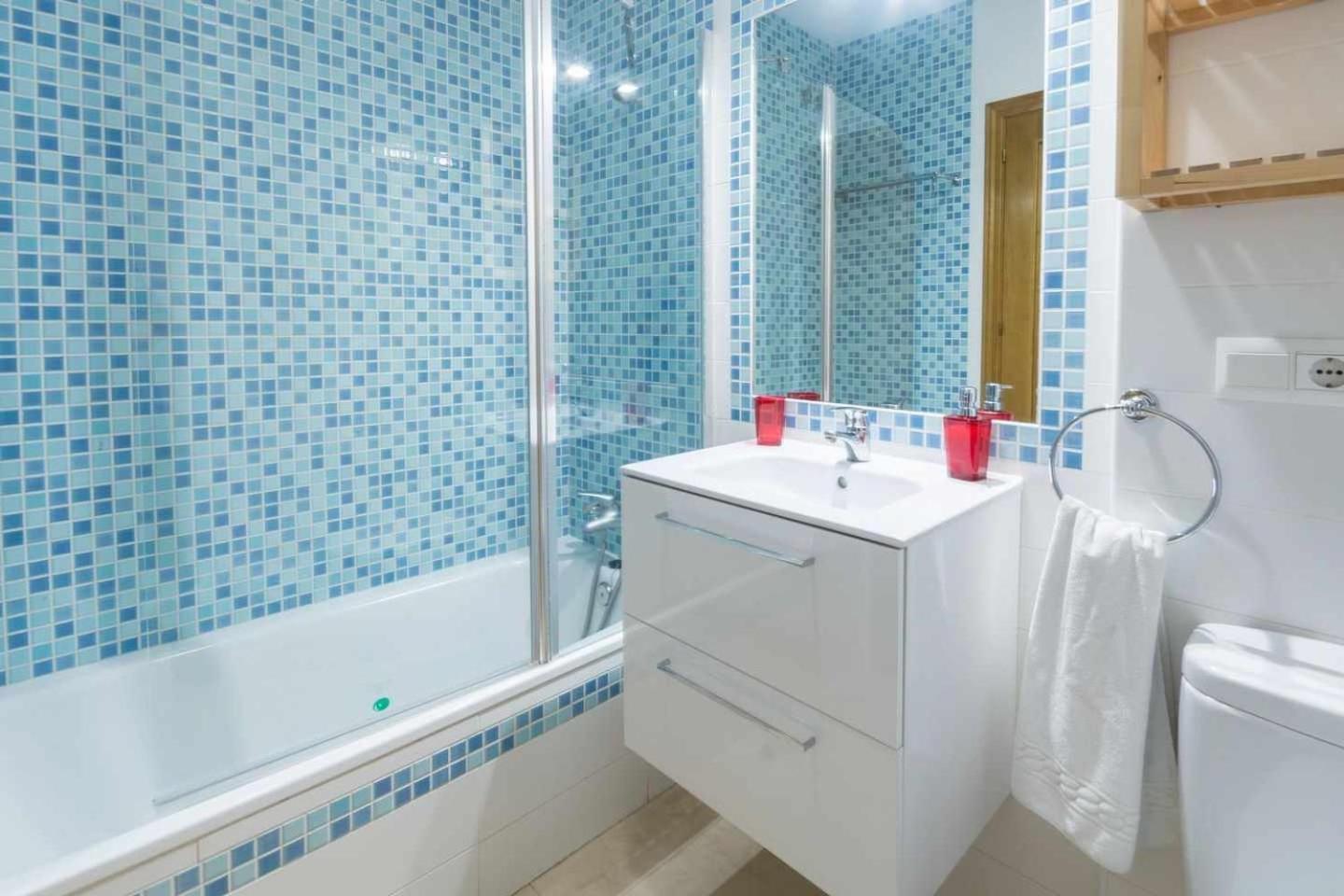 Apartamento Chimenea Playa - 2 Dormitorios Y Terraza Nerja Zewnętrze zdjęcie