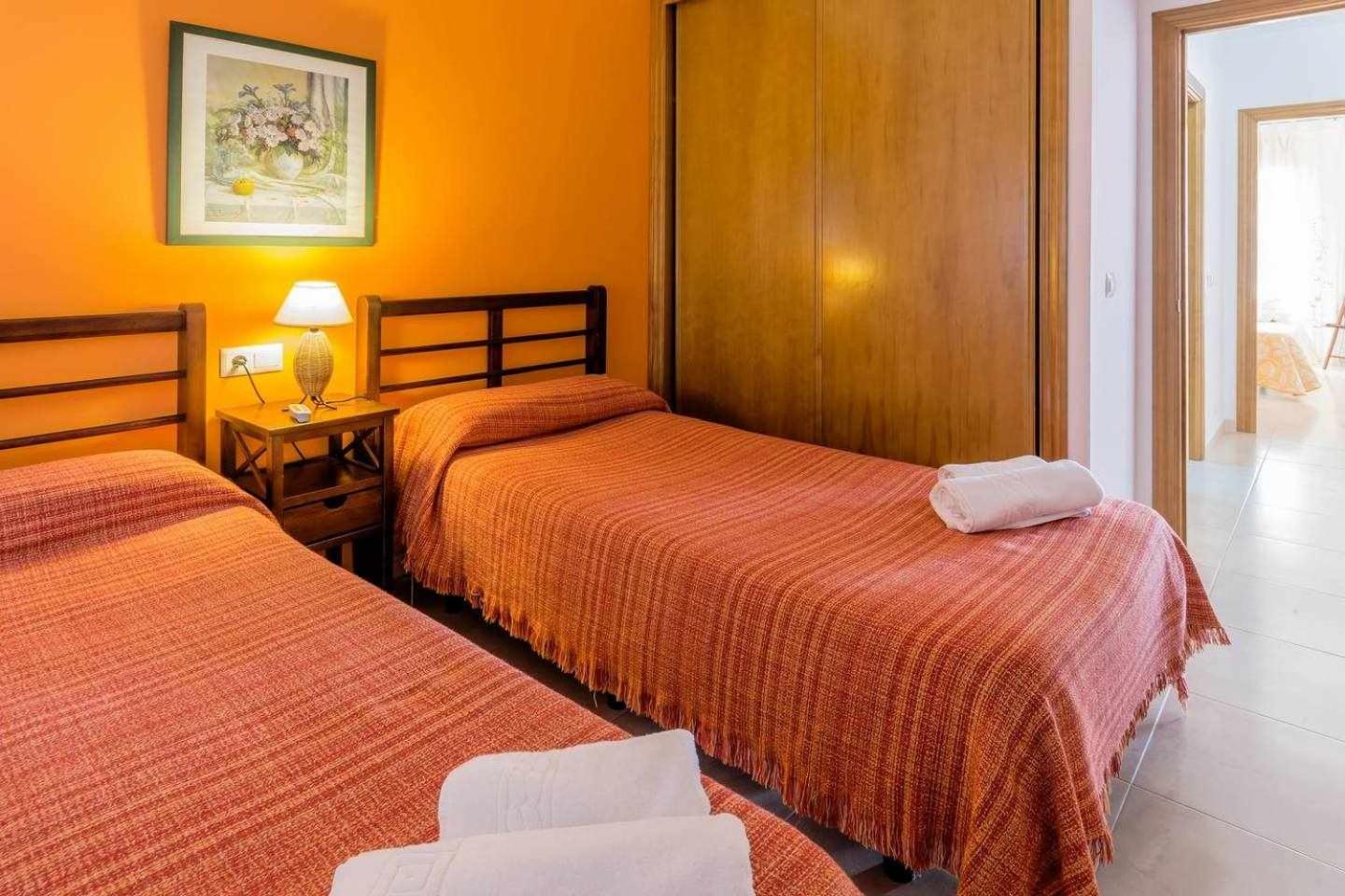 Apartamento Chimenea Playa - 2 Dormitorios Y Terraza Nerja Zewnętrze zdjęcie
